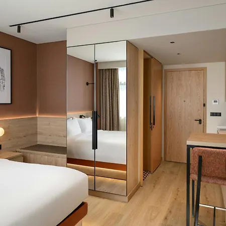 Residence Inn Lisbon By Marriott Hotel 4*