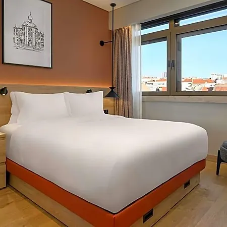 By Marriott Ξενοδοχείο Lisboa