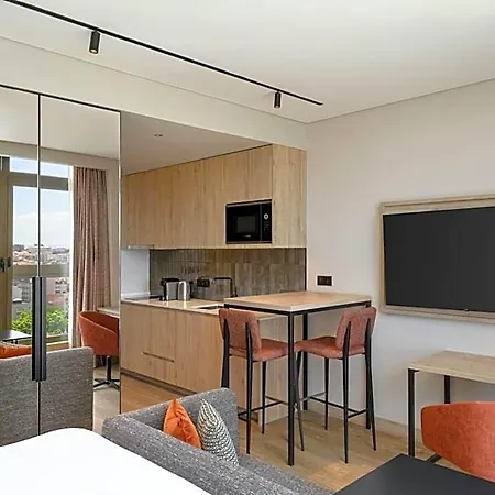 By Marriott 4* Lisboa