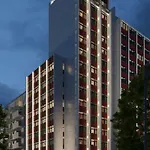 Ξενοδοχείο By Marriott 4*